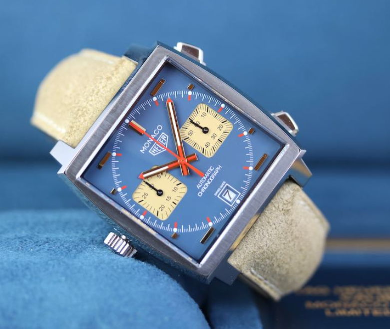 TAG Heuer Monaco Boutique CAW218D